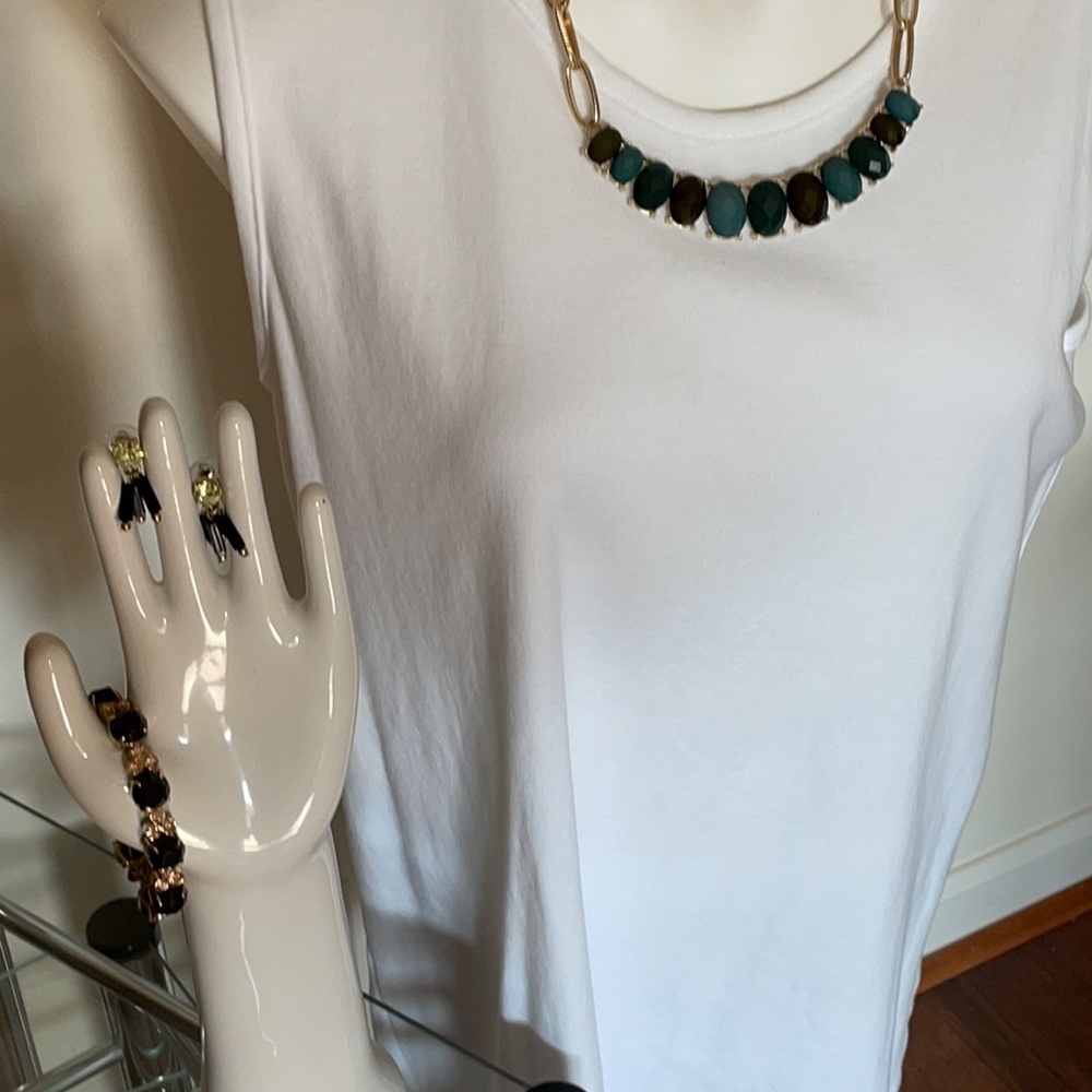 Costume Jewelry Necklace Bracelet and Earrings